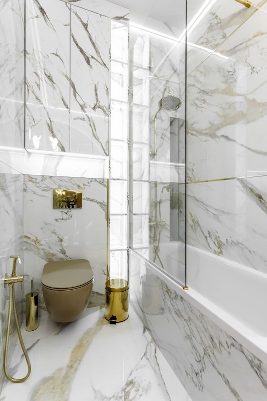 Marble Accents and Finishes